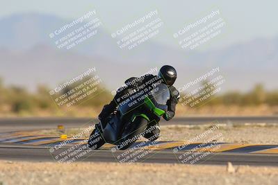 media/Dec-09-2023-SoCal Trackdays (Sat) [[76a8ac2686]]/Turn 15 Set 1 (230pm)/